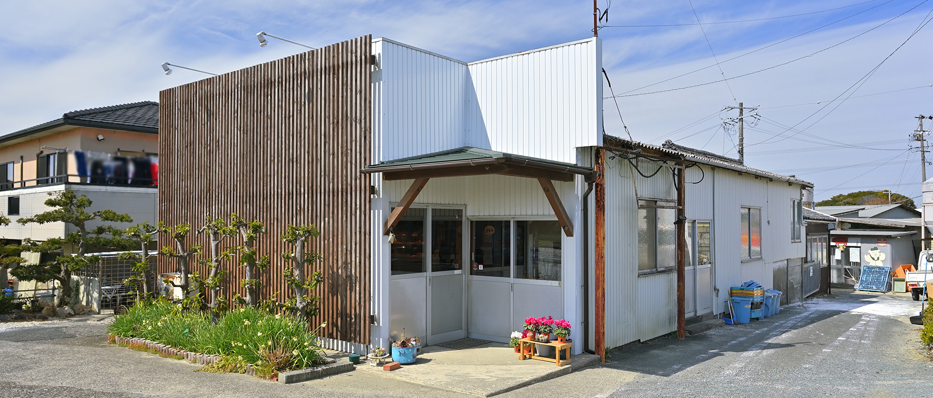 豊橋市小島町のおいしい肉「いのしん豚」養豚場直営の販売店